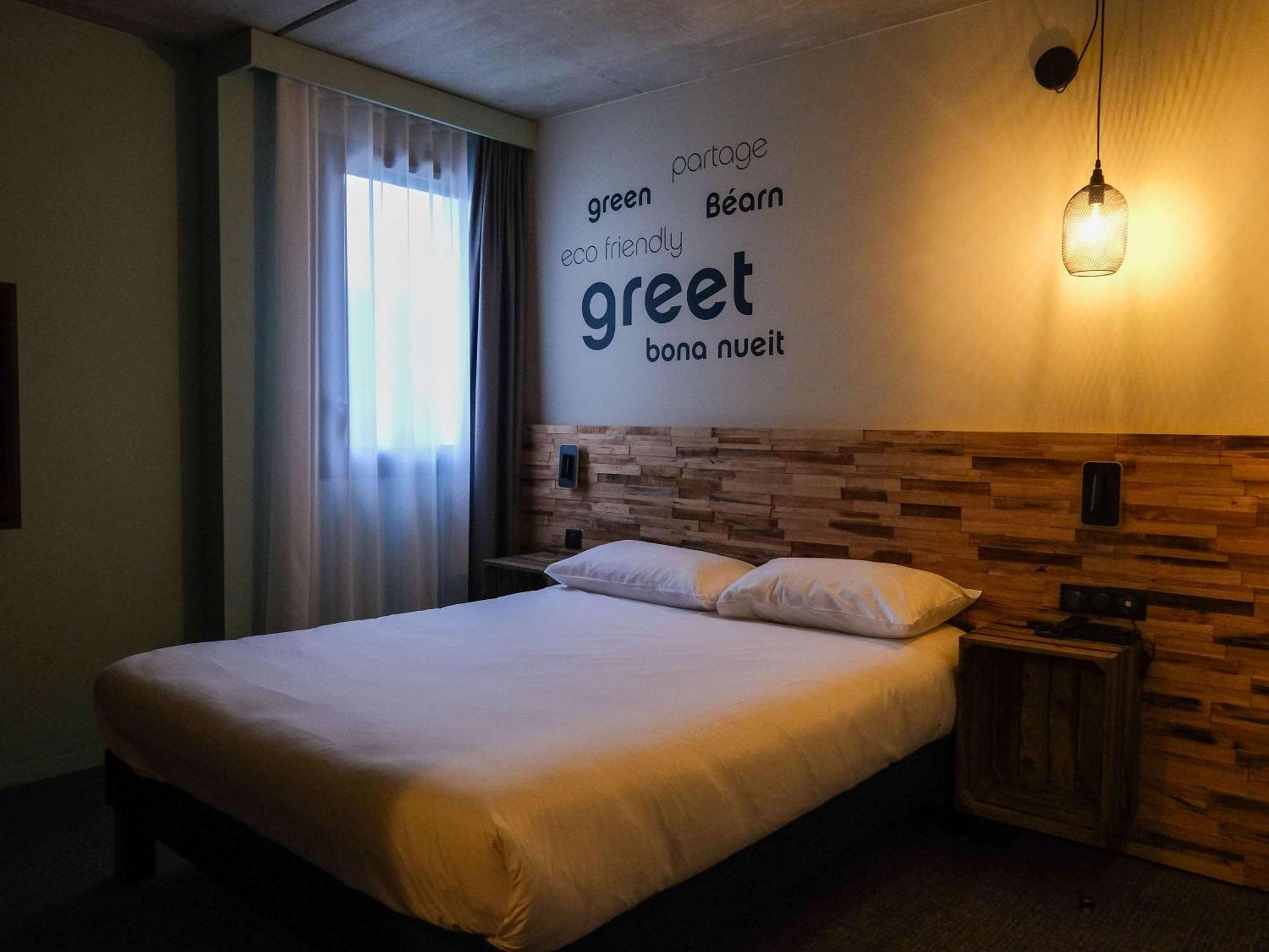 Greet Hotel Orthez Bearn Εξωτερικό φωτογραφία