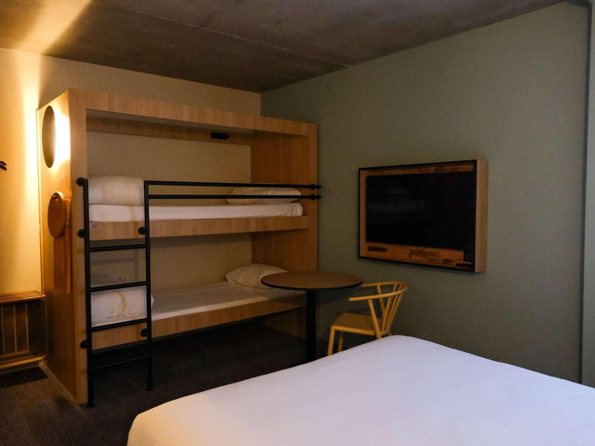 Greet Hotel Orthez Bearn Εξωτερικό φωτογραφία