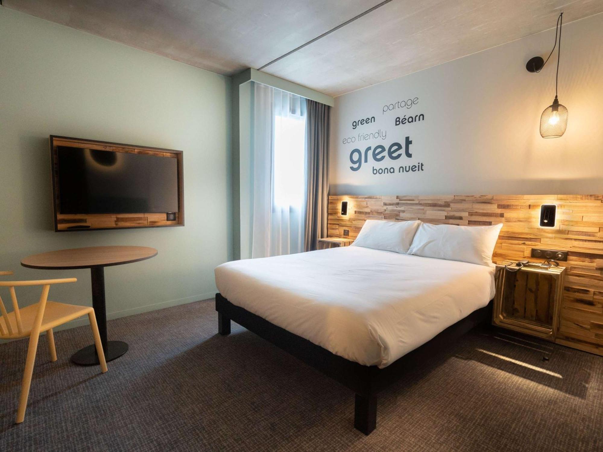 Greet Hotel Orthez Bearn Εξωτερικό φωτογραφία