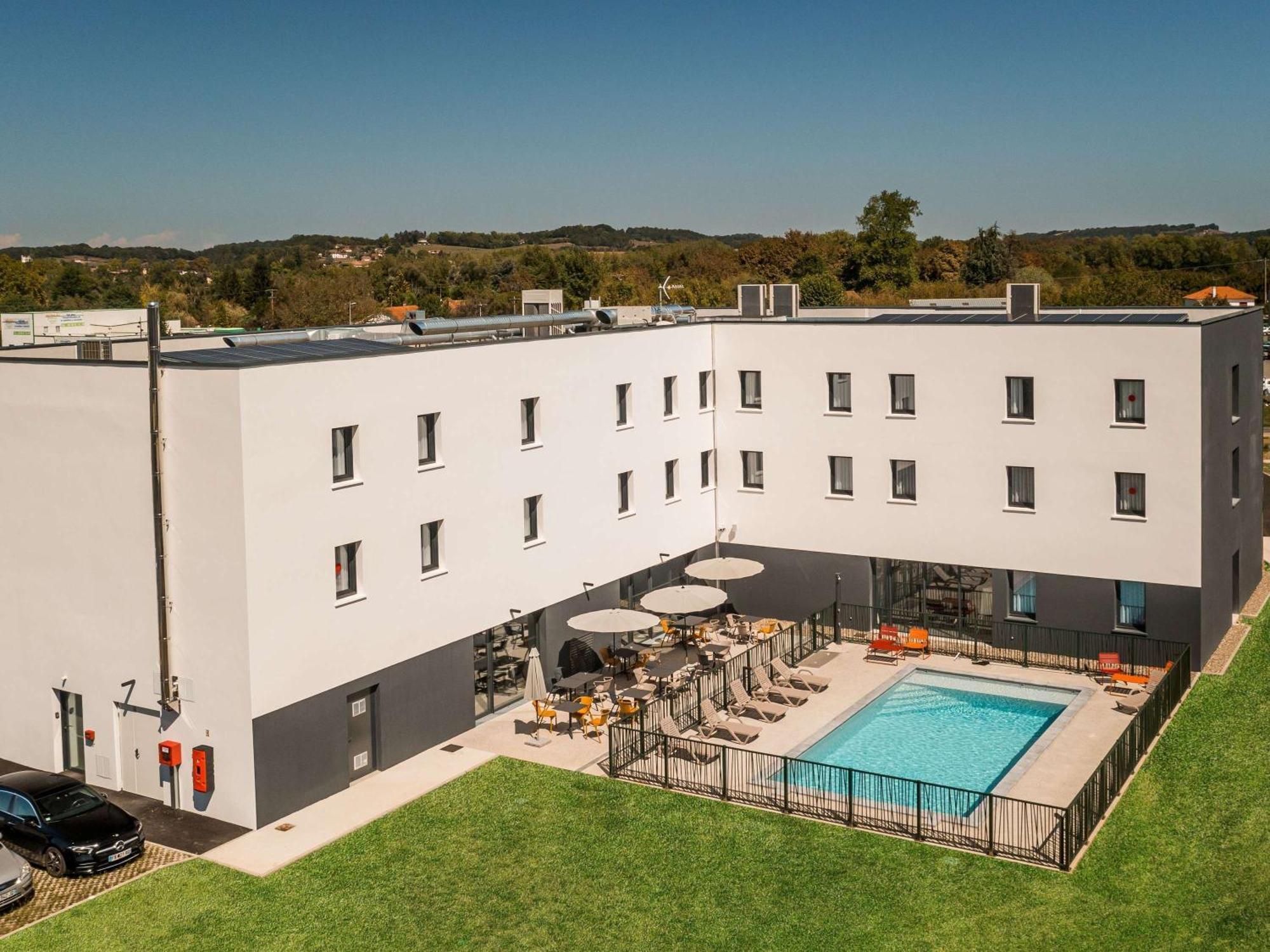 Greet Hotel Orthez Bearn Εξωτερικό φωτογραφία