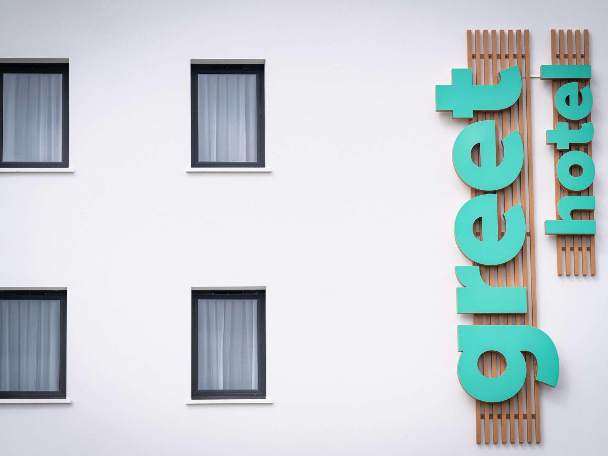 Greet Hotel Orthez Bearn Εξωτερικό φωτογραφία